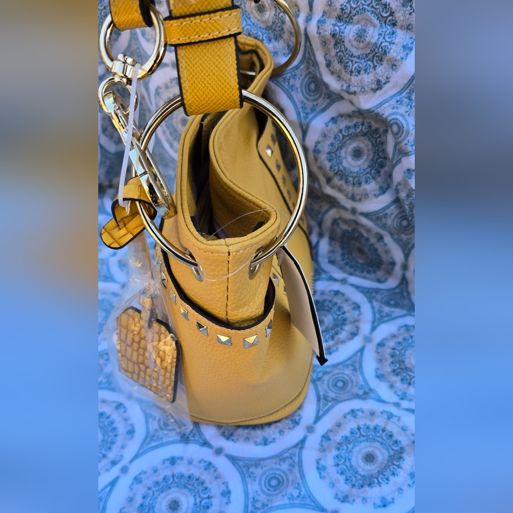 Steve Madden Yellow Studded Women's Bag - Picture 4 of 6
